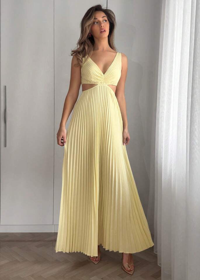 Ravella robe