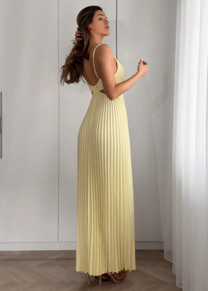 Ravella robe