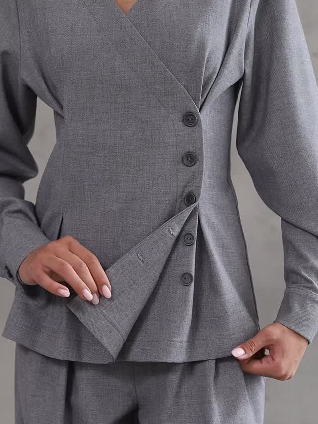 Ensemble Asymétrique – Élégance Moderne